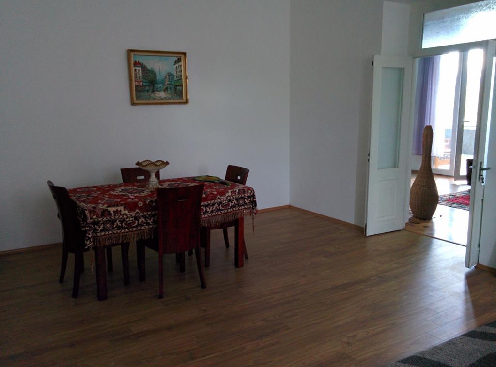 Guesthouse Natali Telavi Exterior photo